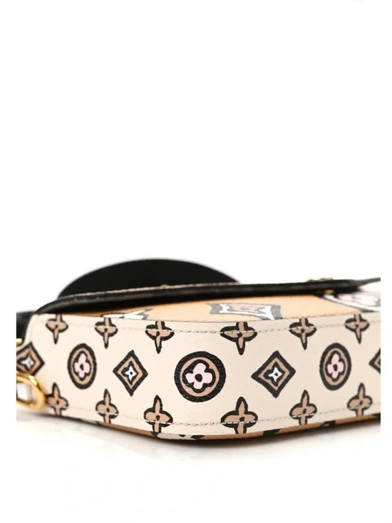 LOUIS VUITTON Monogram Wild At Heart Felicie Strap & Go Arizona Creme - Picture 5 of 9